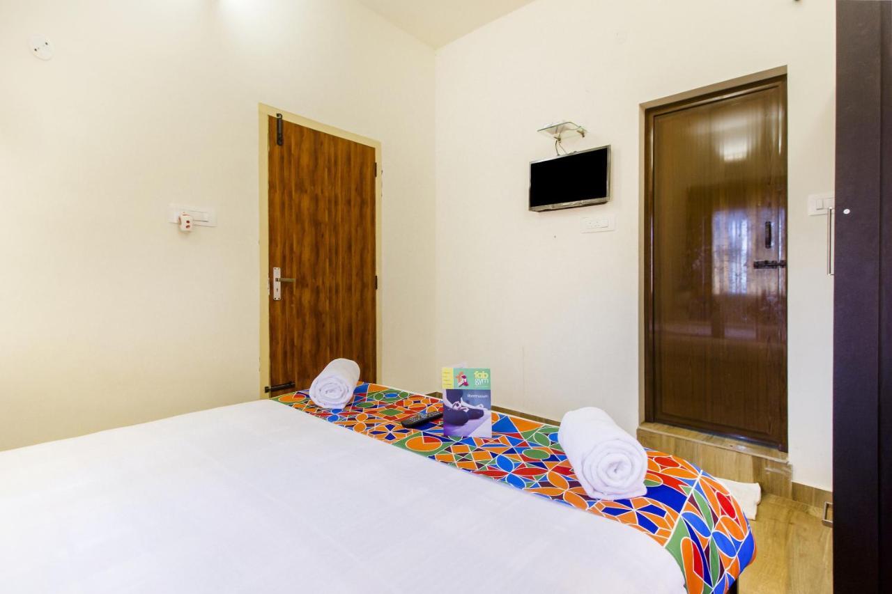 Fabexpress Grand Castle Hill Resorts - Ooty Lake - 800M Esterno foto