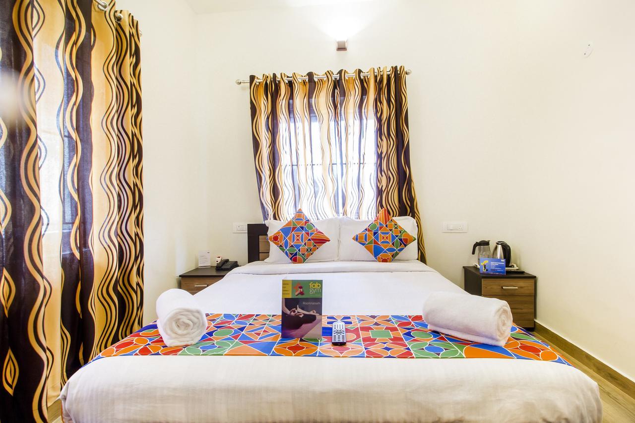 Fabexpress Grand Castle Hill Resorts - Ooty Lake - 800M Esterno foto
